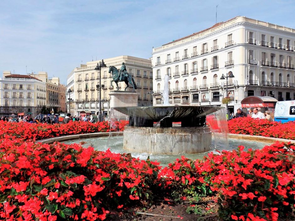 fuente de la puerta del sol