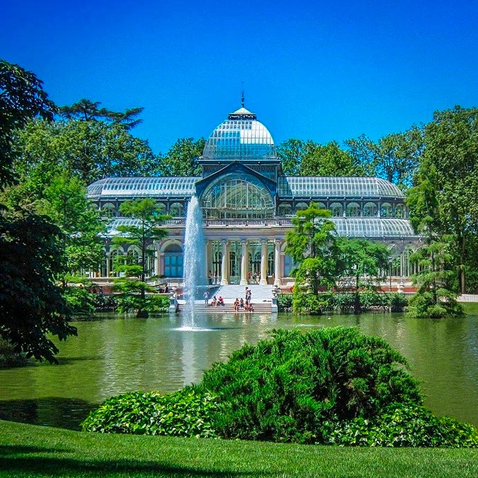 palacio de cristal del retiro de madrid